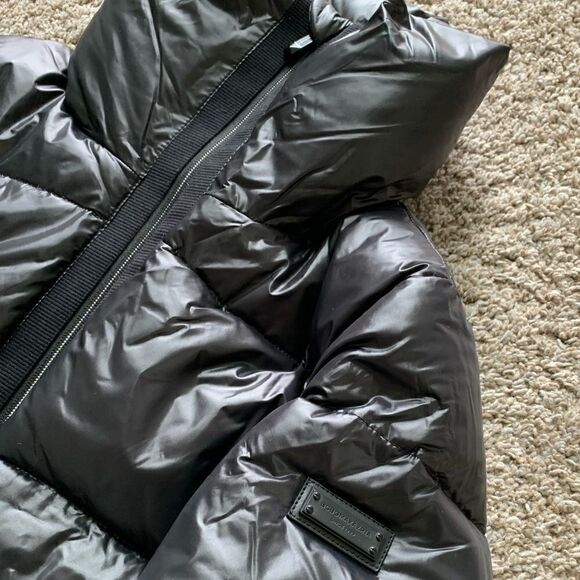 New BCBGMAXAZRIA Womens Patent Quilted Puffer Down Jacket - Picture 10 of 15